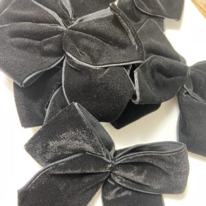 black velvet bows