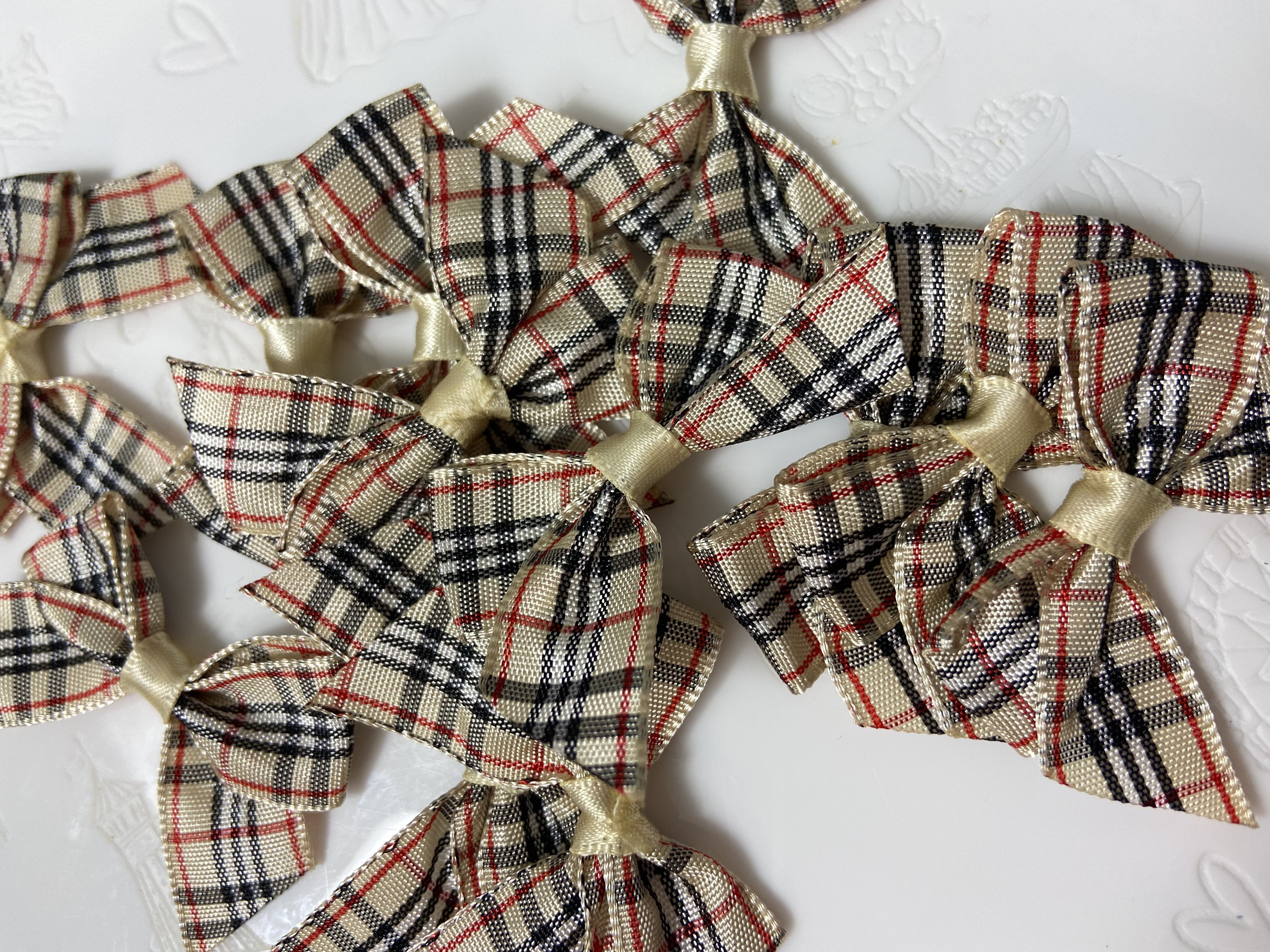 burberry bows