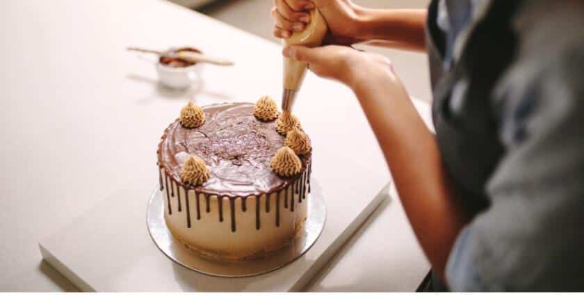 How to Price a Cake? Ems Bakehouse