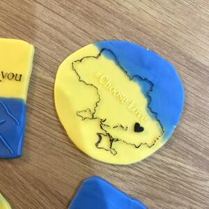 #Choose Love Embosser