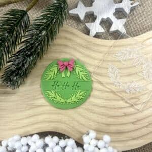 Pretty Wreath for Name Placements Embosser